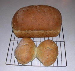 Bread cooling on wire rack